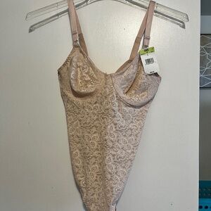 NEW Bali lace shapewear - 38B